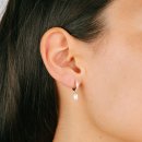 Hoop earrings pav&eacute; with baguette zirconia gold